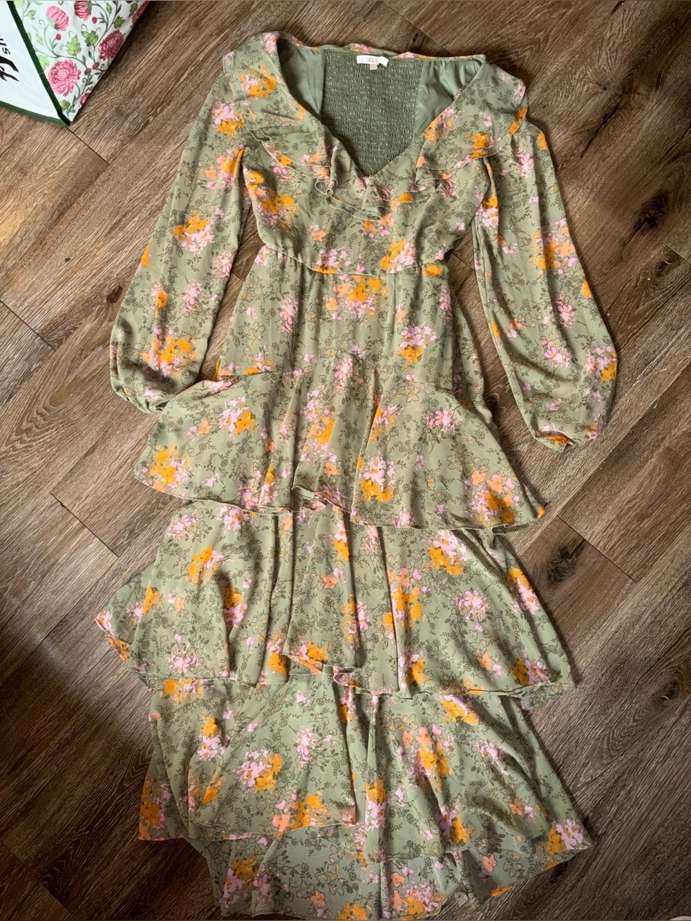 WAYF Floral Ruffle Tiered Cottagecore Feminine Cut Out Green Maxi Dress Small - Picture 2 of 8